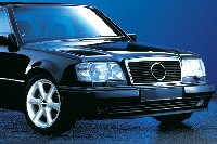 Kuehlergrill w124 3033.jpg